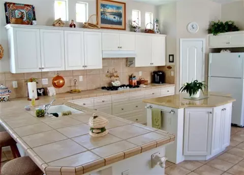 757 W Omaha Ave, Clovis, CA 93619 photo 8