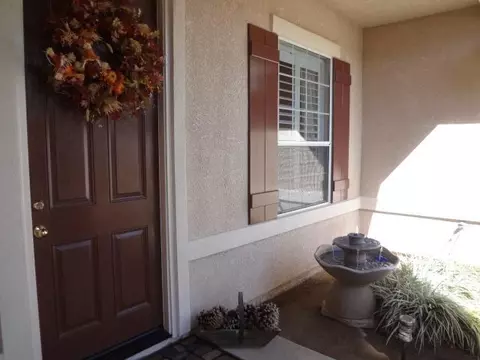 145 W Athens Ave, Clovis, CA 93611 photo 4