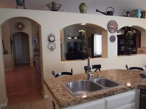 3756 Via Capitola, Madera, CA 93637 photo 4