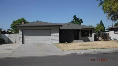 1304 Terry Ave, Clovis, CA 93612 photo 1