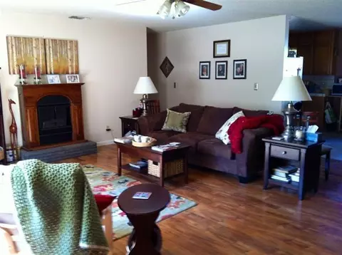 37831 Berkshire Dr, Madera, CA 93636 photo 4