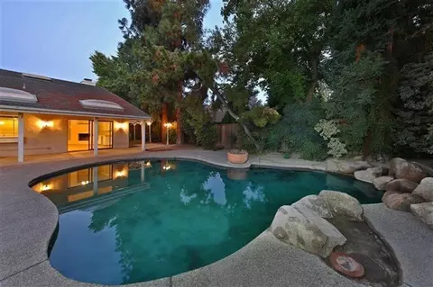 491 Pierce Dr, Clovis, CA 93612 photo 8
