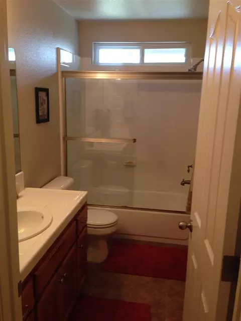 216 Asilomar Dr, Madera, CA 93637 photo 7