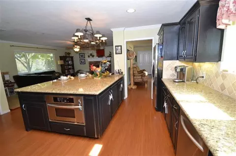 4105 E Perrin Rd, Clovis, CA 93619 photo 7