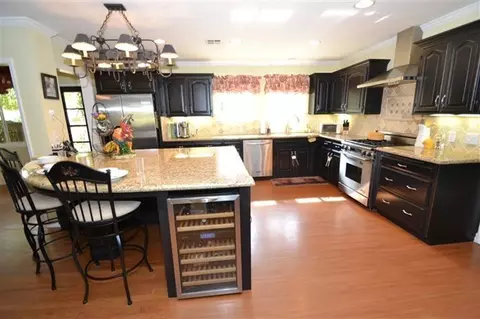 4105 E Perrin Rd, Clovis, CA 93619 photo 8