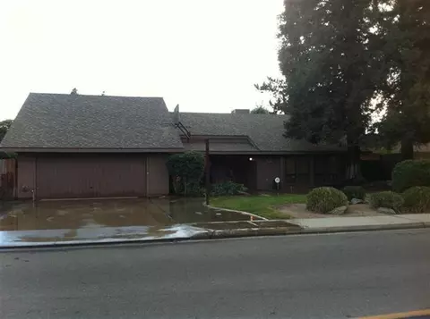 1238 E Sequoia Dr, Dinuba, CA 93618 photo 1