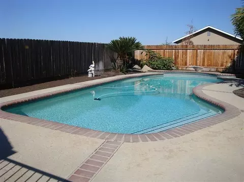 2301 Palo Alto Ave, Clovis, CA 93611 photo 2