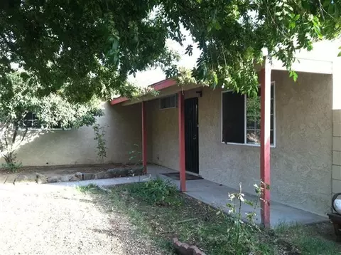 1316 Sunrise Ave, Madera, CA 93638 photo 2