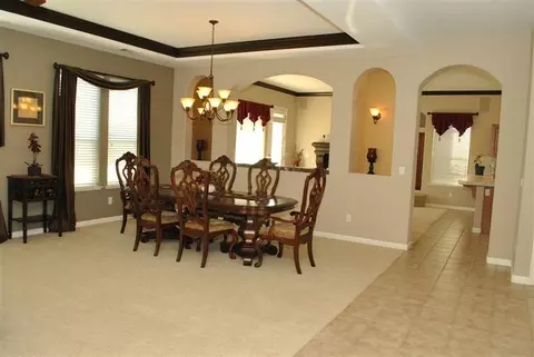 2742 Everglade Ave, Clovis, CA 93619 photo 8
