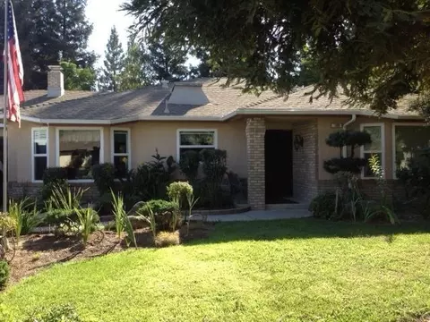 106 Post Ave, Sanger, CA 93657 photo 3