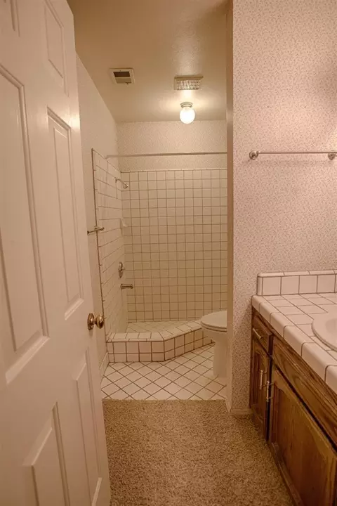 1442 Barstow Ave, Clovis, CA 93611 photo 8