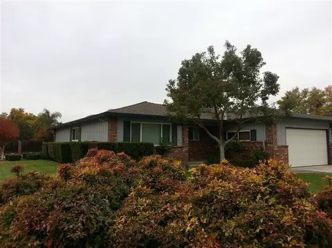 2344 Fine Ave, Clovis, CA 93612 photo 3