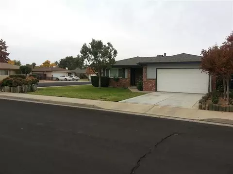 2344 Fine Ave, Clovis, CA 93612 photo 4
