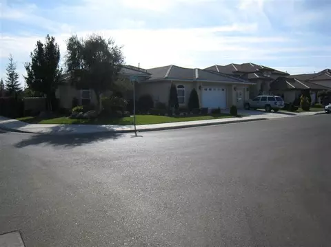 2998 Mateo Ave, Madera, CA 93637 photo 3