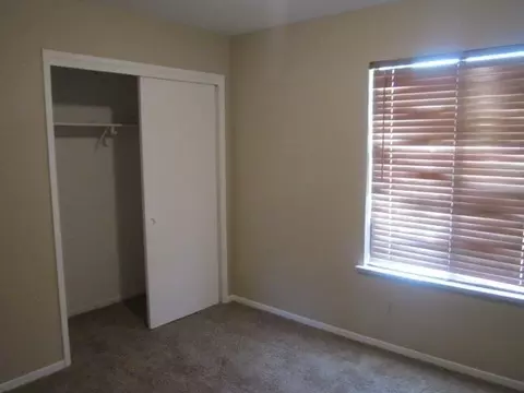 17487 Crest Ave, Madera, CA 93638 photo 9