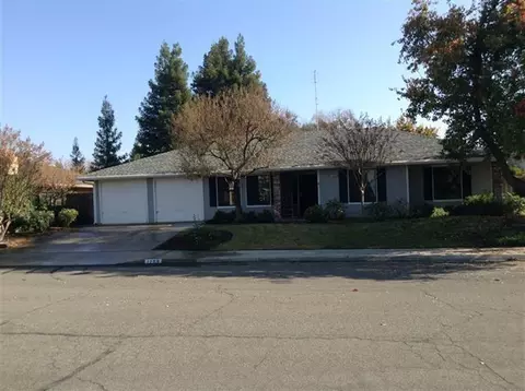 1759 Ash Ave, Clovis, CA 93611 photo 1