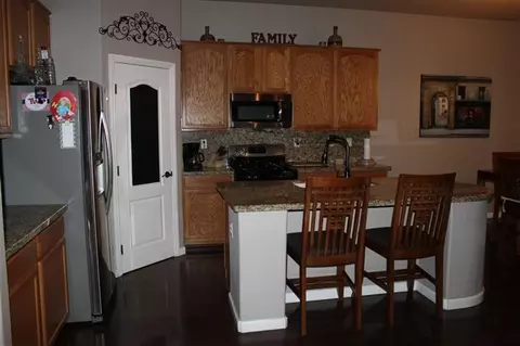 2846 Robinwood Ave, Clovis, CA 93611 photo 9