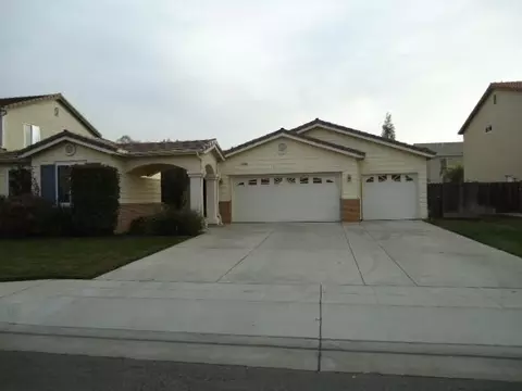 2846 Robinwood Ave, Clovis, CA 93611 photo 4