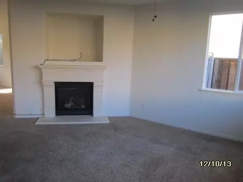 937 Papaya St, Madera, CA 93638 photo 6