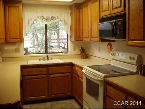 1876 Choctaw, Copperopolis, CA 95228 photo 4