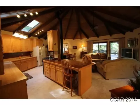1639 Meadow Dr, Arnold, CA 95223 photo 3