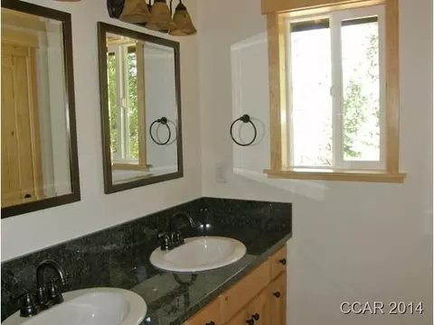2340 Mokelumne E, Arnold, CA 95223 photo 9