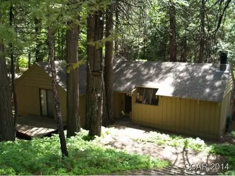 1432 Meadow Dr, Arnold, CA 95223 photo 1