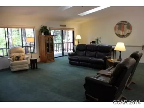 1087 Fairway Ct, Murphys, CA 95247 photo 5