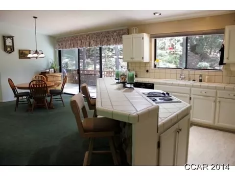 1087 Fairway Ct, Murphys, CA 95247 photo 8