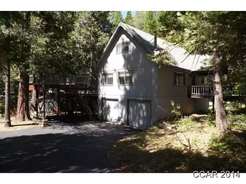 3635 Rainbow Ct, Arnold, CA 95223 photo 2