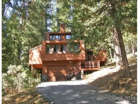 806 Mauna Kea, Arnold, CA 95223 photo 1