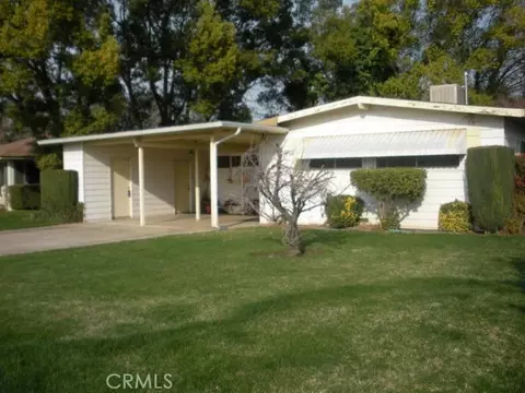 1017 Lillian St, Madera, CA 93637 photo 1