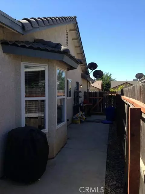 3211 Winter Way, Madera, CA 93637 photo 14