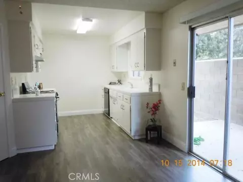 125 S Granada Dr #42, Madera, CA 93637 photo 1