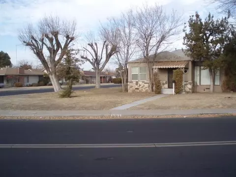 3765 E Weldon Ave, Fresno, CA 93703 photo 1