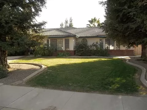 2411 Tamarack Ave, Sanger, CA 93657 photo 4