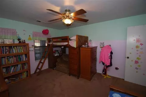 928 Holly Ave, Clovis, CA 93611 photo 9