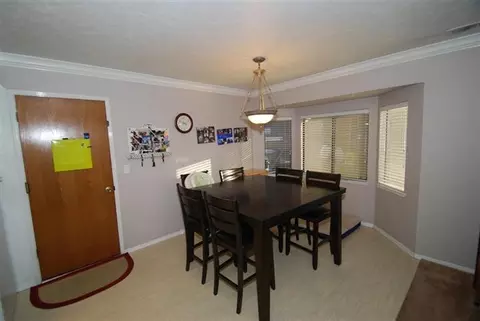 928 Holly Ave, Clovis, CA 93611 photo 5
