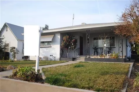 2114 Webster St, Sanger, CA 93657 photo 1