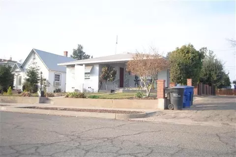 2114 Webster St, Sanger, CA 93657 photo 3