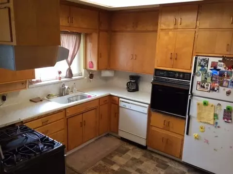 2114 Webster St, Sanger, CA 93657 photo 7