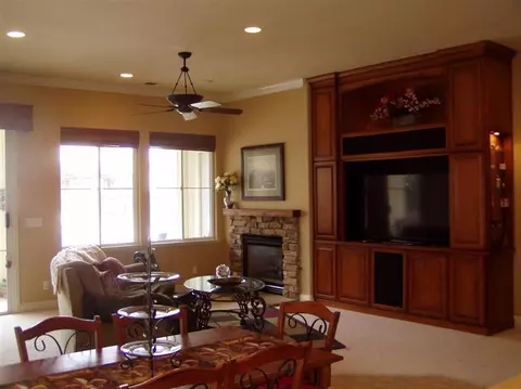2383 Trenton Ave, Clovis, CA 93619 photo 6