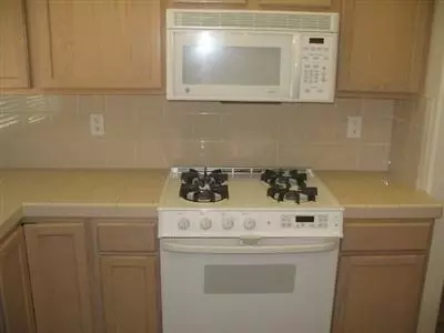 623 W Milano Ln, Clovis, CA 93619 photo 10
