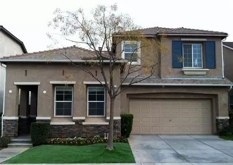623 W Milano Ln, Clovis, CA 93619 photo 1