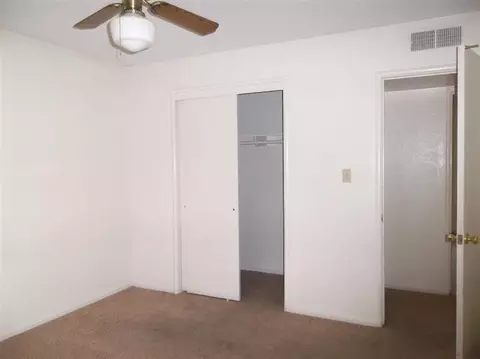 467 W Twain Ave, Clovis, CA 93612 photo 10
