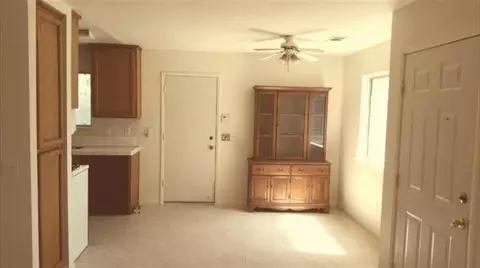 312 D, Avenal, CA 93204 photo 2