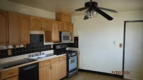 1203 E Samson Ave, Fresno, CA 93706 photo 4