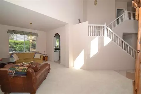 2432 E Christopher Dr, Fresno, CA 93720 photo 3