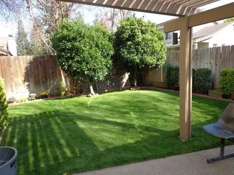 2294 Roberts Ave, Clovis, CA 93611 photo 2
