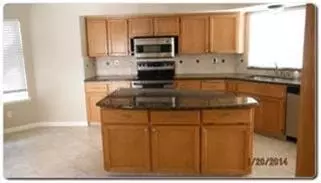 894 Chennault Ave, Clovis, CA 93611 photo 5